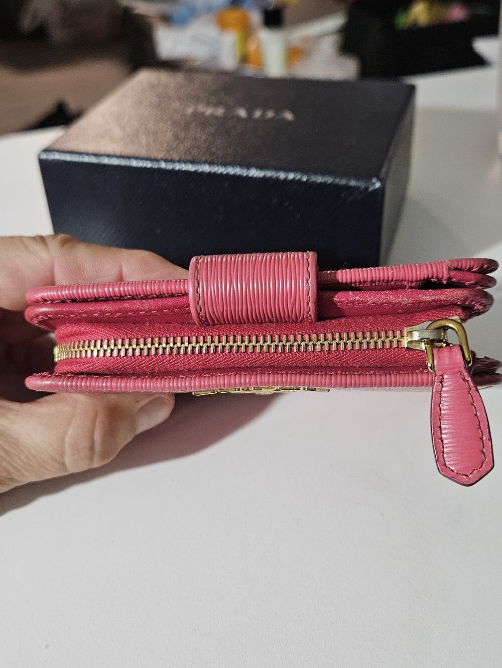 Prada Pink Vitello Move Compact Wallet - Picture 6 of 10